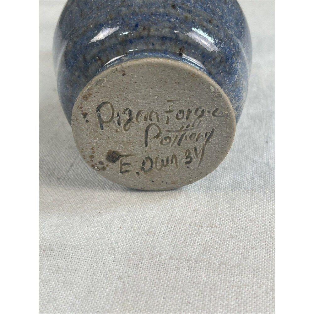 Pigeon Forge Pottery 5" Bud Vase signed E. Ownby - Picture 7 of 7